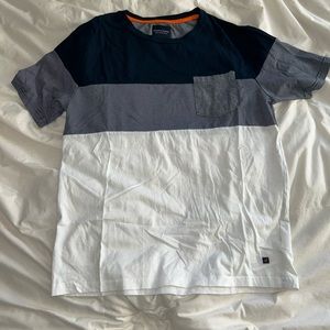 Denim & Flower men’s medium tshirt